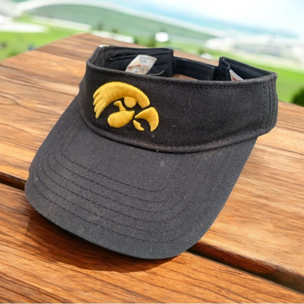 Iowa Hawkeye Black Visor Hat with Gold Logo